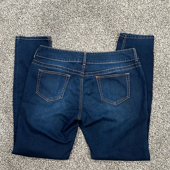 Maurice’s Jeggings - Picture 2 of 3